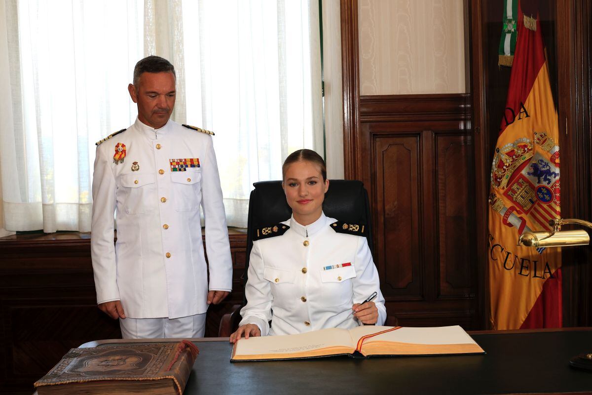 La princesa Leonor de España en la Escuela Naval de Marín. (Foto: EFE)