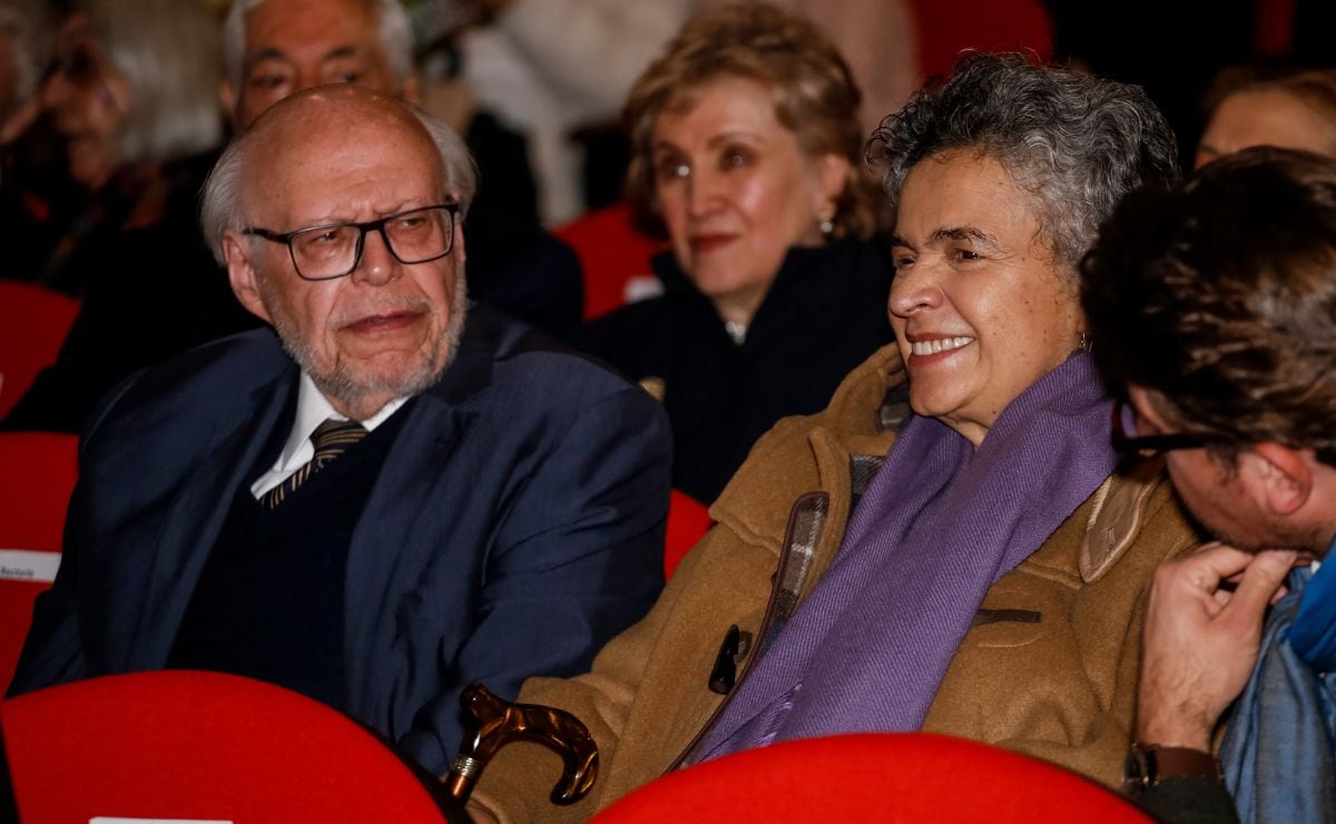José Narro y Beatriz Paredes / Foto: Esteban Torreblanca