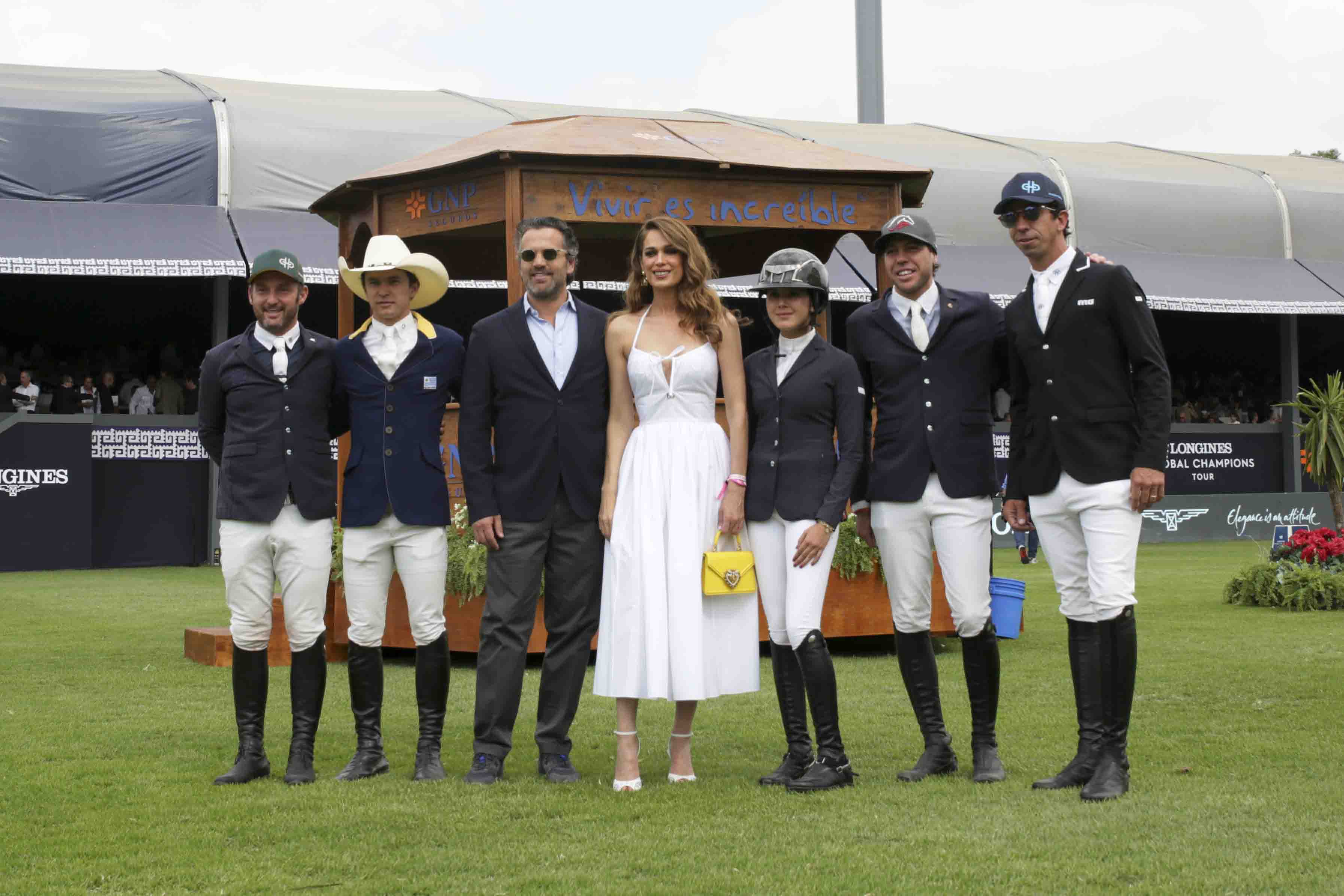 Raphael Barros, de Brasil; Juan Serra, de Uruguay; Francisco Pasquel; Mar Saura; Lorenza Mena, de México y Bruno Passaro e Ignacio Maurin, de Argentina.(Foto: Arturo Quintero)