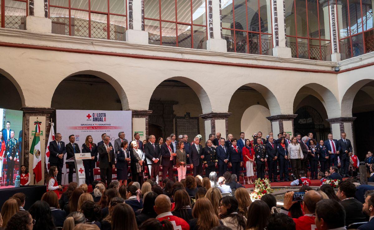 La Cruz Roja Mexicana celebra el inicio de la Colecta Nacional / Foto: Héctor Arjona