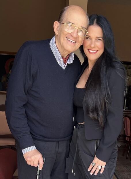 Martha Debayle y su papá Enrique en Costa Rica / Cortesía
