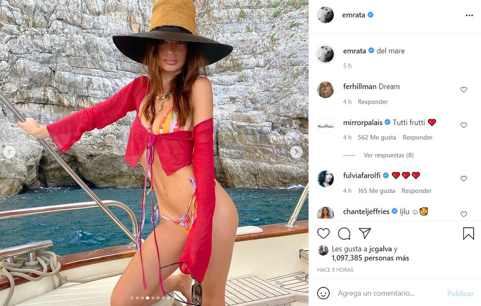 Cómo lucir el micro bikini según Emily Ratajkowski