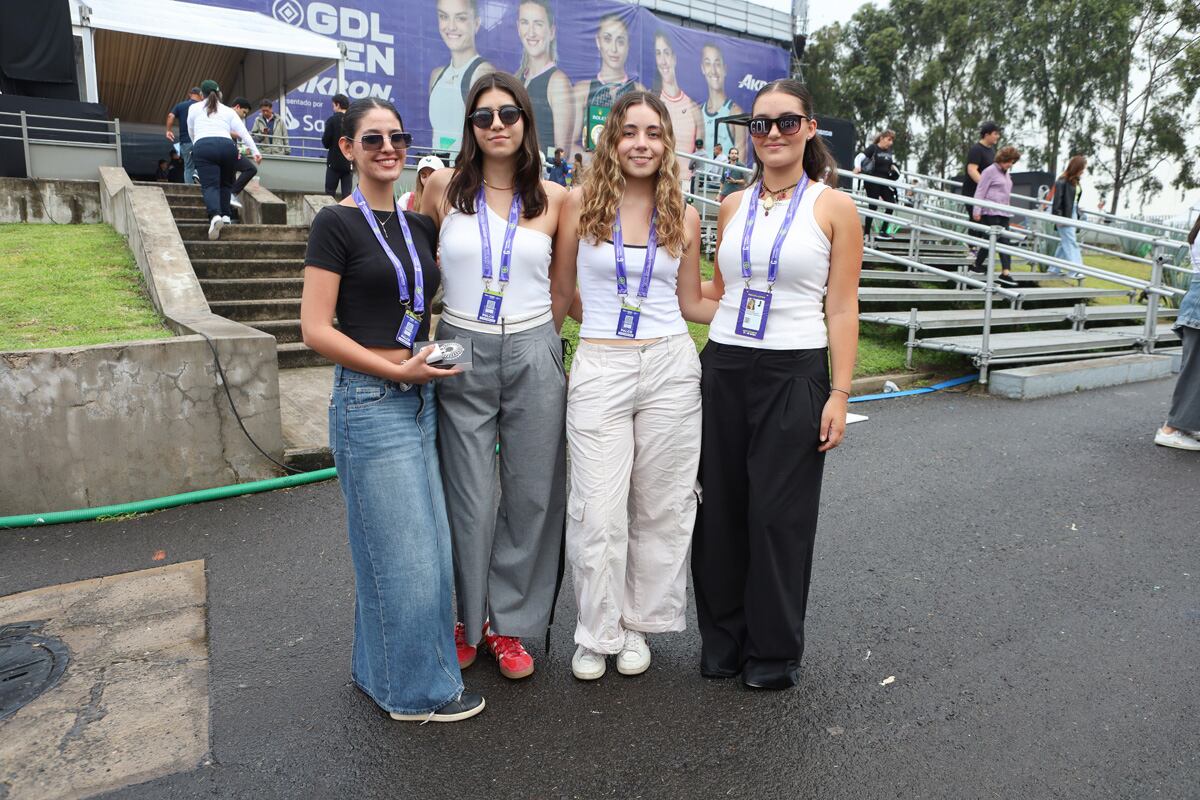 Daniela Avelar, Dagmar Garciarce, Regina Michel y Andrea Guzmán. (Foto: Antonio Martínez)