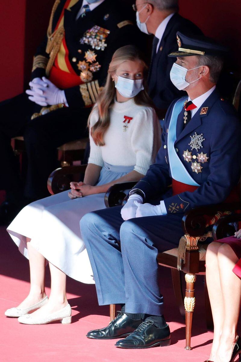 La princesa Leonor de Borbón luce sus primeros tacones en evento oficial