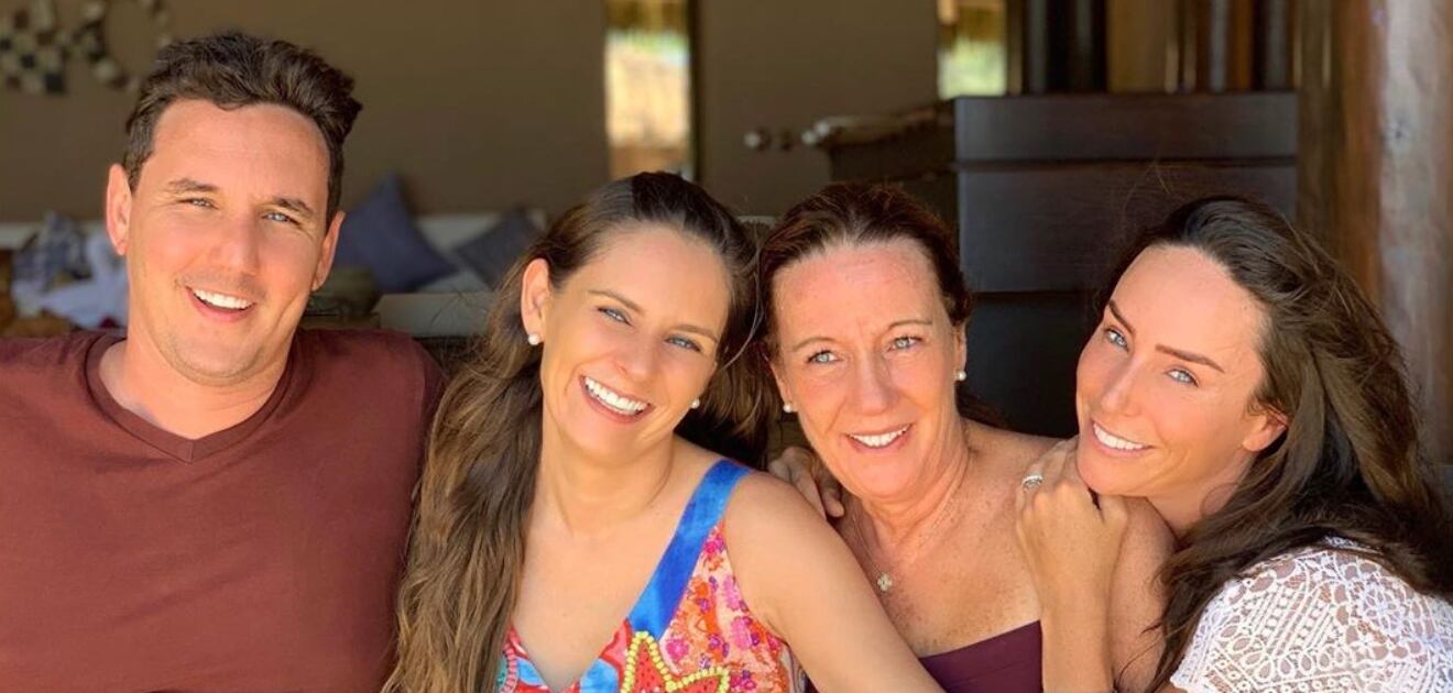 Inés Gómez Mont presume la belleza de su mamá, Carmen Arena