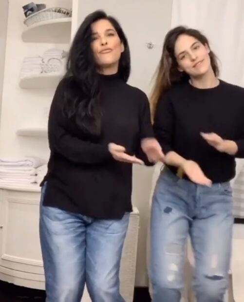 Martha Debayle y su hija se divierten con Tik Tok durante cuarentena