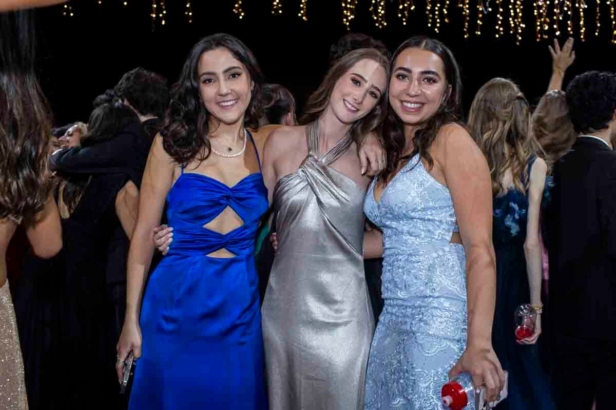 Jimena Jaramillo, Josefina Mora y Sofía Spas. (Foto: Esteban Torreblanca)
