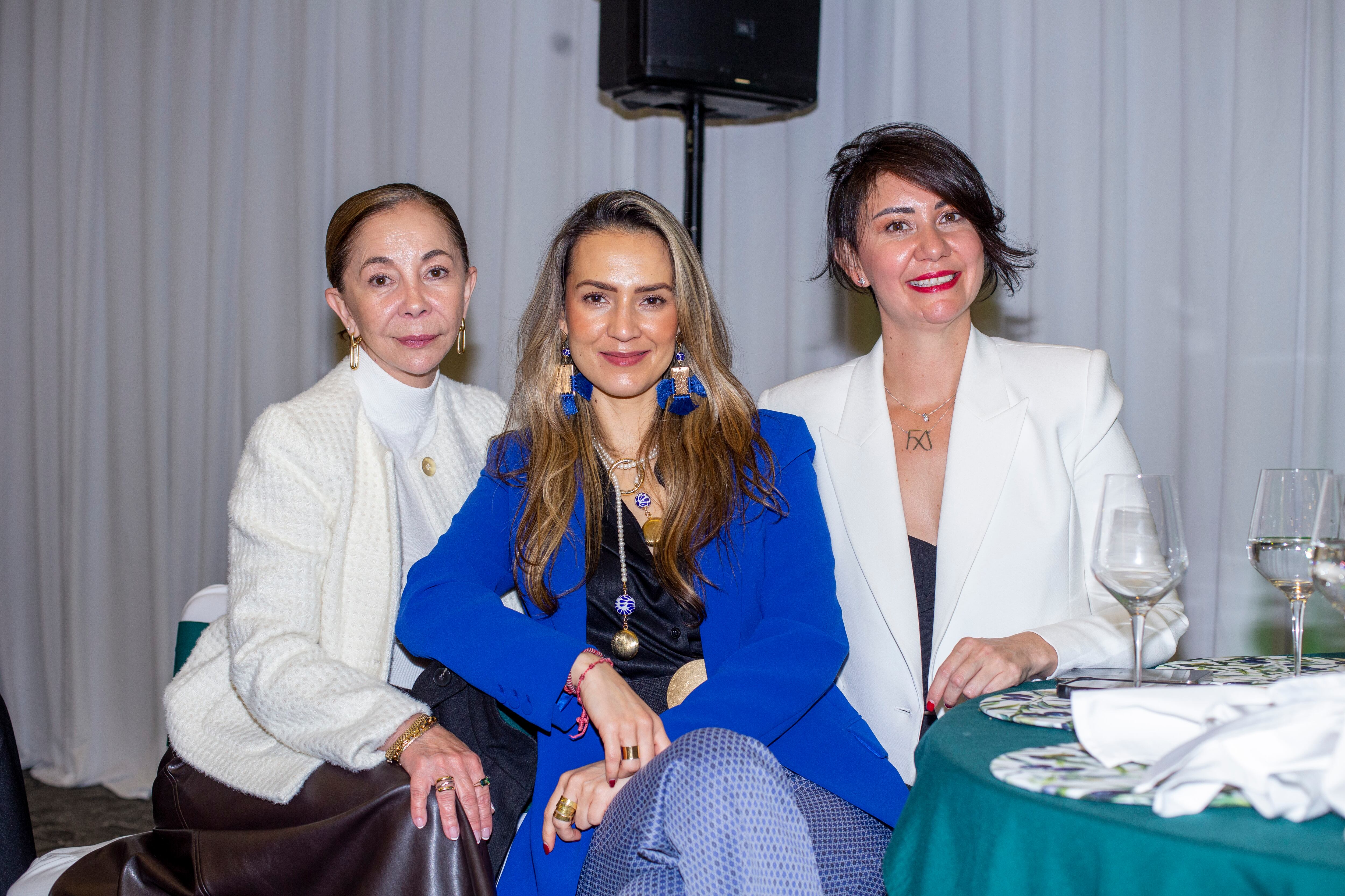Fabiola Alanís, Brenda Rubio y María Zayas. (Foto: Edgar Silva Fuentes S.)
