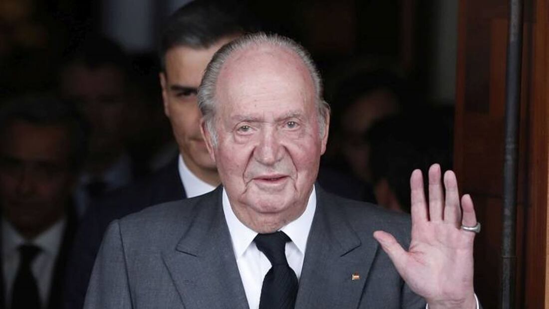 Rey Felipe VI de España renuncia a la herencia de su papá y le retira asignación
