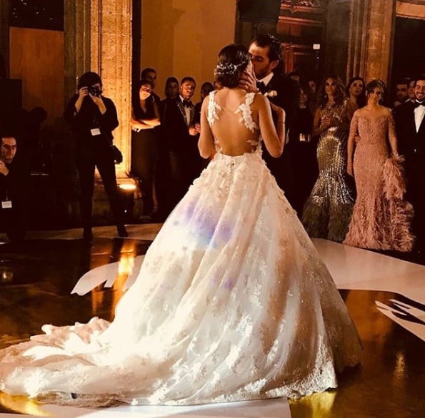 Hijo de Adela Micha se divorcia por infidelidad a siete meses de su boda