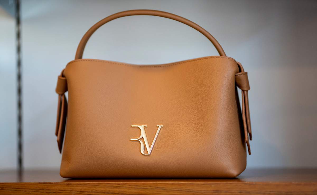 La nueva colección 'Spring Summer 2025' de Roberto Verino / Foto: Héptor Arjona