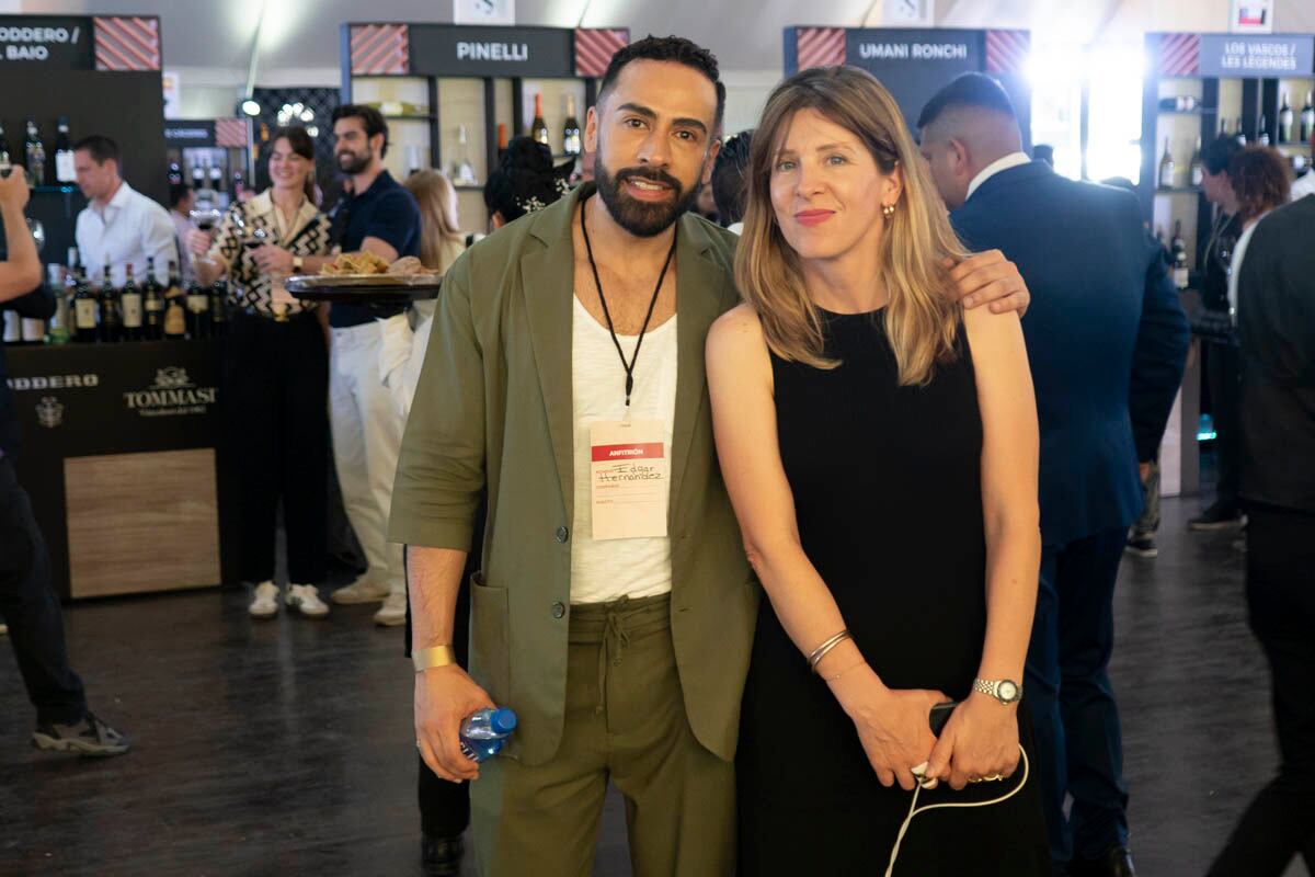 Édgar Hernández y Melanie Marine. (Foto: Héptor Arjona)