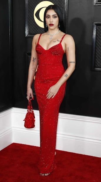 Los looks más asombrosos de los Grammy 2023