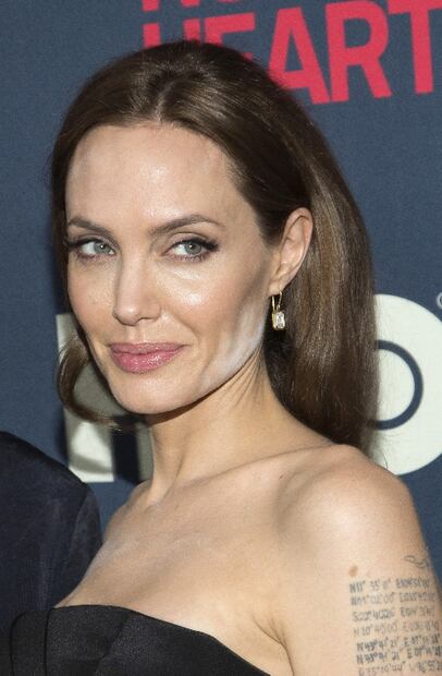 Angelina Jolie habla por primera vez de lo difícil que fue su divorcio con Brad Pitt 