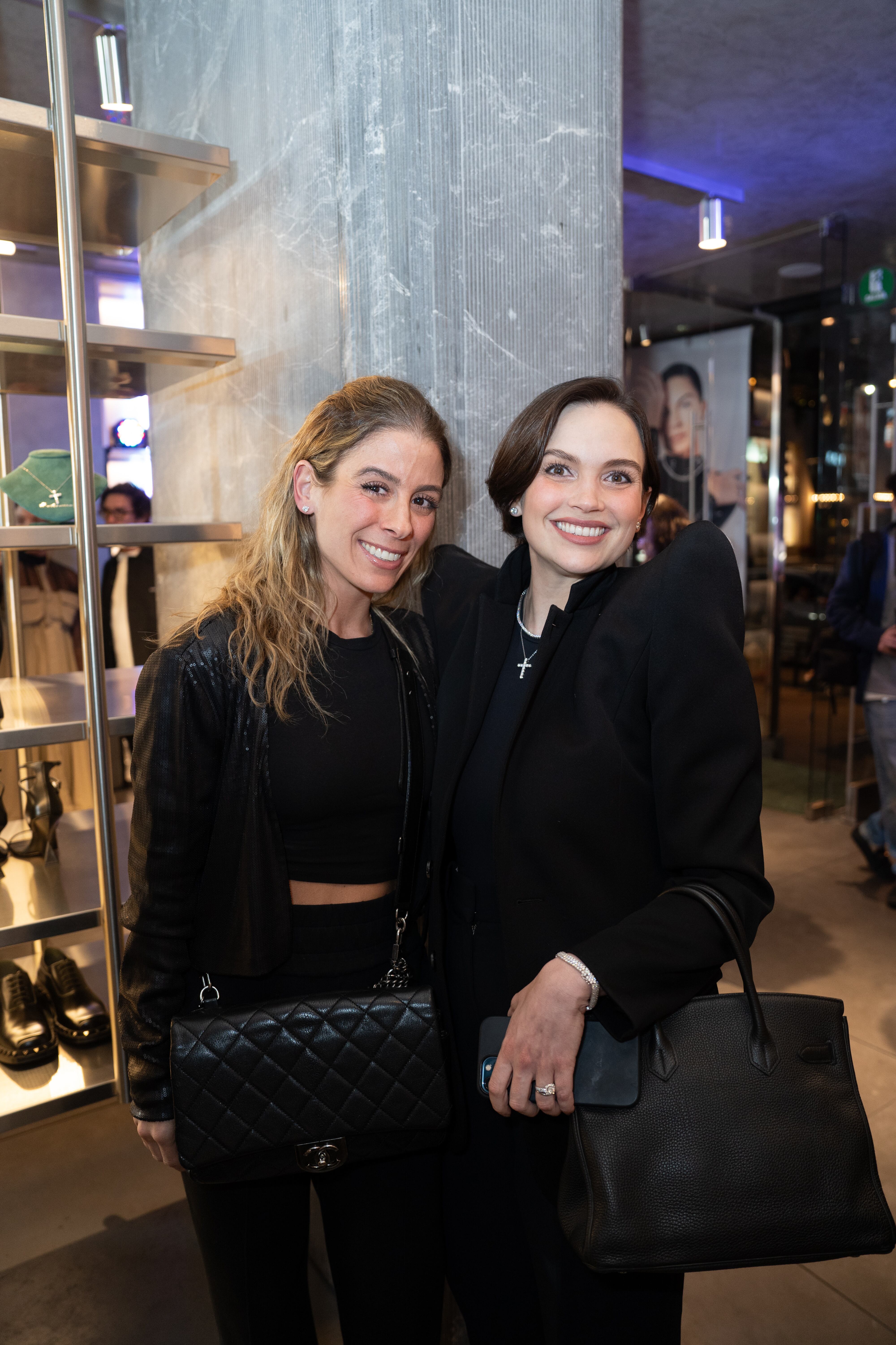 Viviana Nahol y Daniela Orozco. (Foto: Héptor Arjona)
