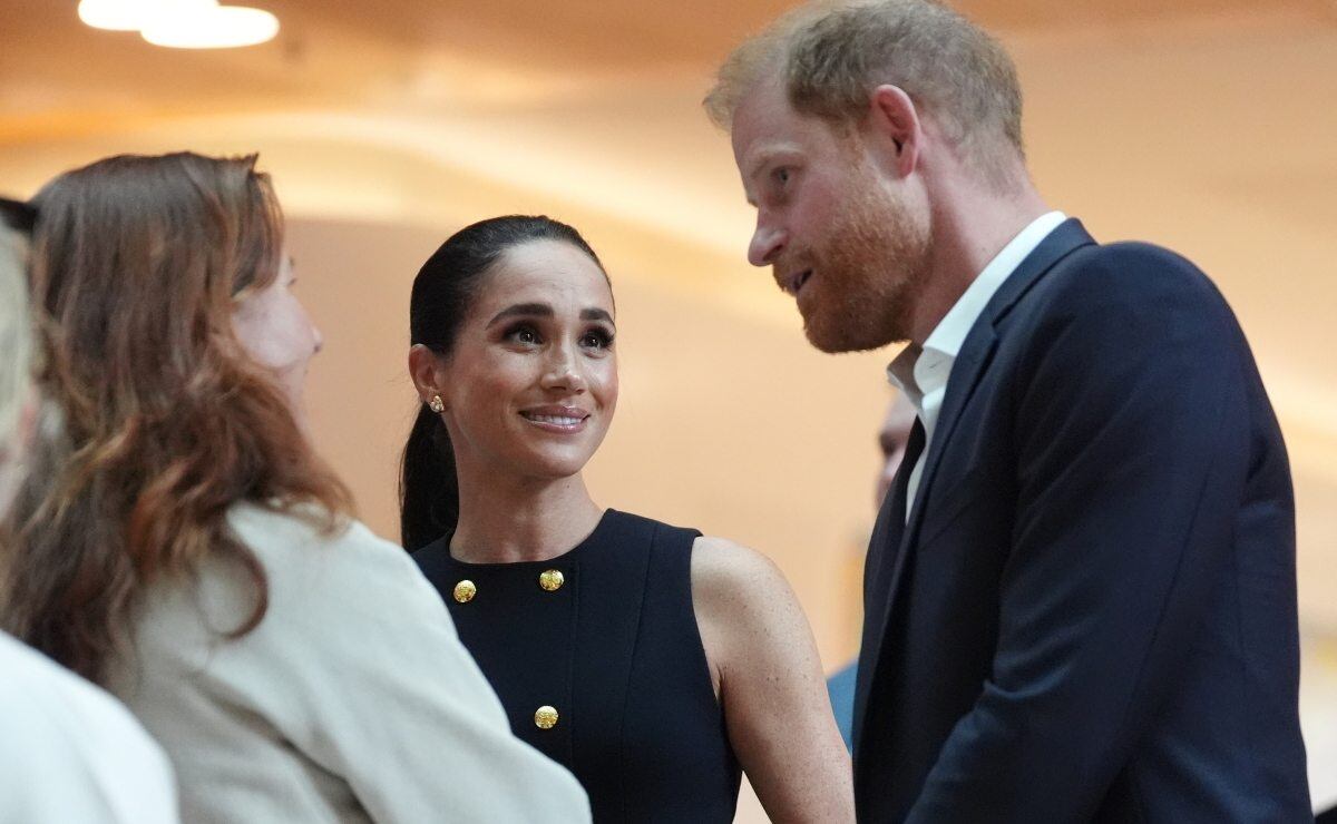 Meghan Markle y el príncipe Harry en su visita a Australia / Foto: AP