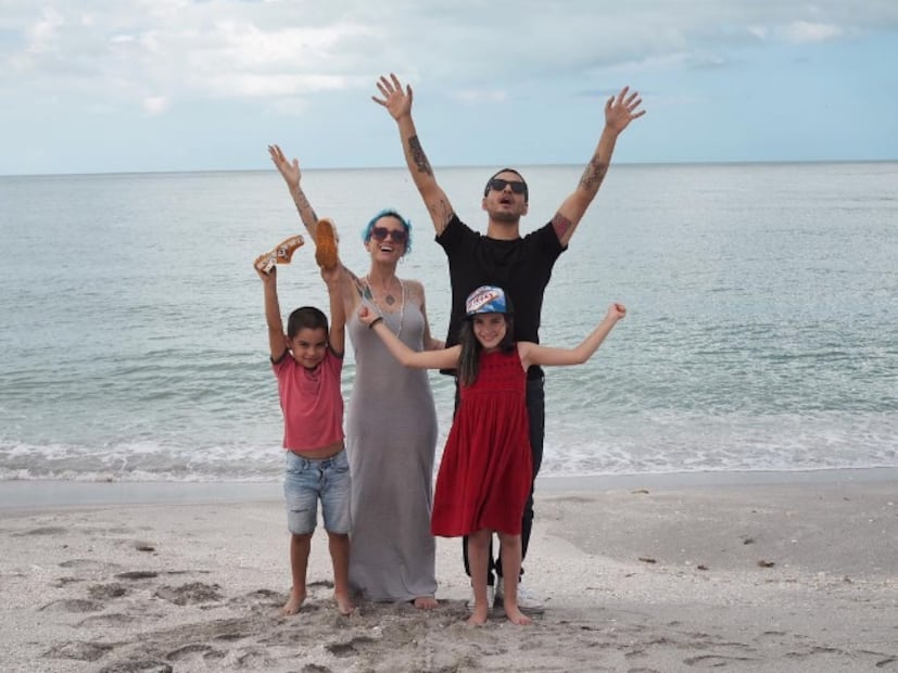 La familia de Bibi Marín, integrante del grupo Reik
