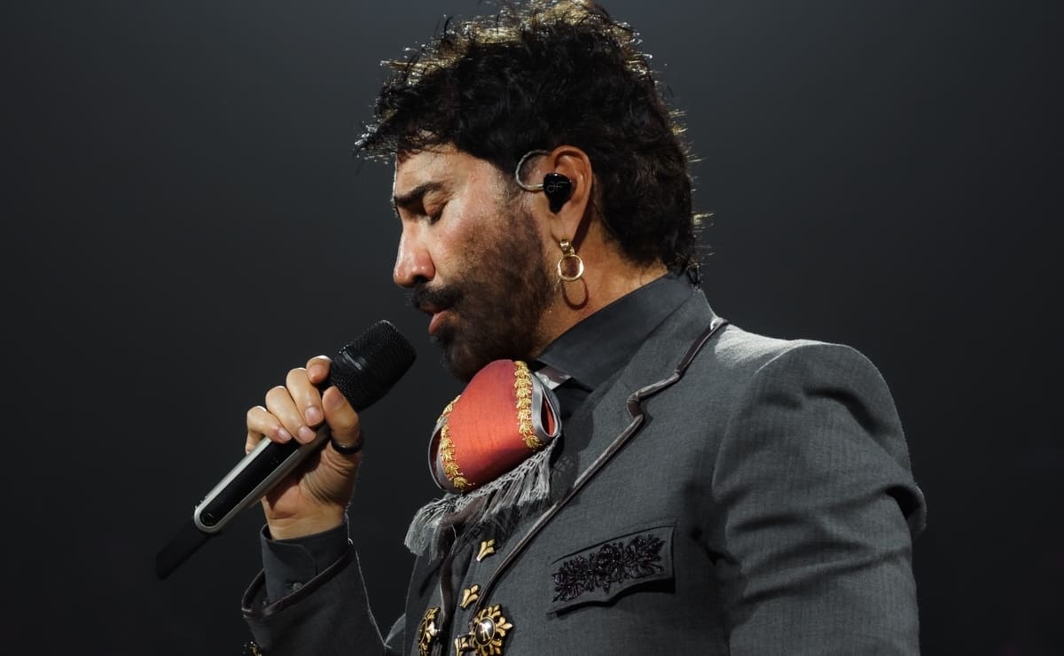 Alejandro Fernández revela su lucha contra la depresión y ansiedad