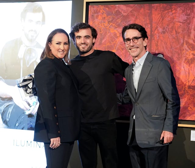 Iluminemos por el arte 2025