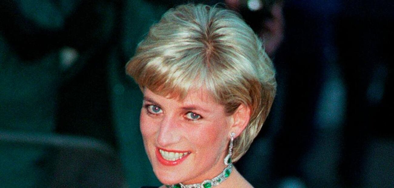 Nueva investigación sobre la muerte de Lady Di revela que el príncipe Carlos tenía una relación homosexual