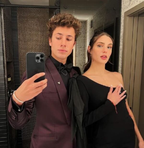 Instagram: @juanpazurita