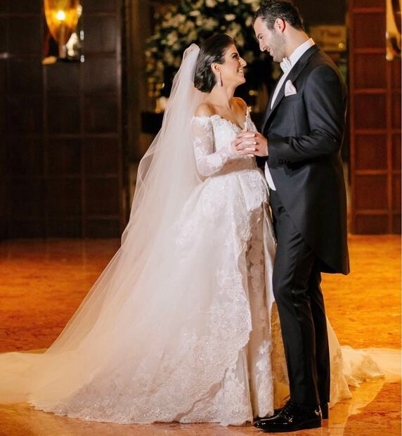 Michelle Sandler y Elías Mizrahi celebran su tercer aniversario de bodas