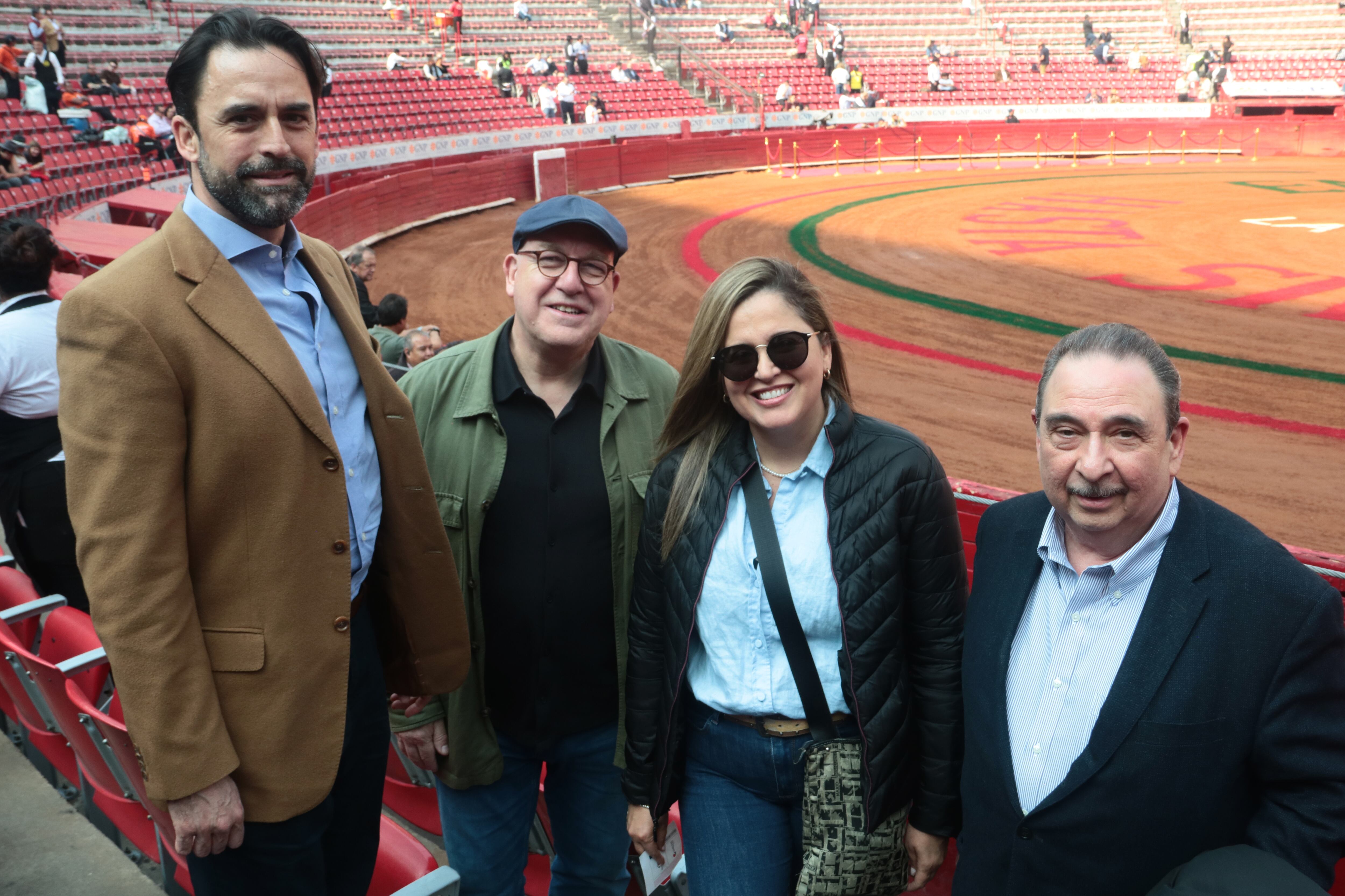 José Suarez, Santiago Chacón, Jazmín Rodríguez y Oscar de León. (Foto: Ricardo Hernández)