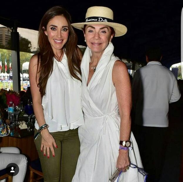 Anahí regresa a los eventos sociales tras convertirse en mamá