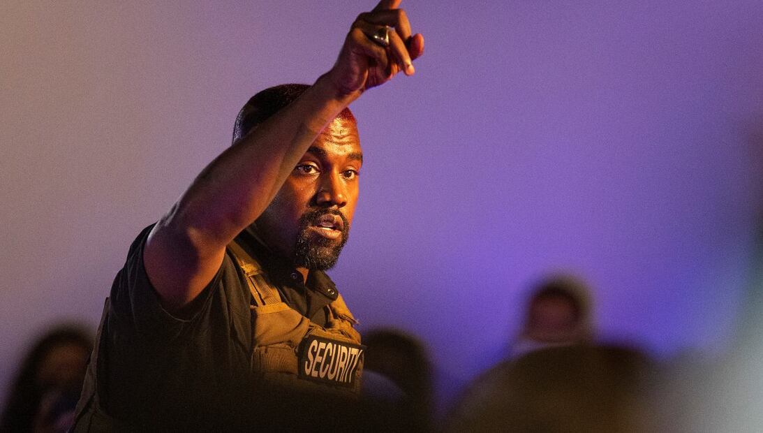 ¿Kanye West quiere cambiarle el nombre a una ciudad en Nueva York?