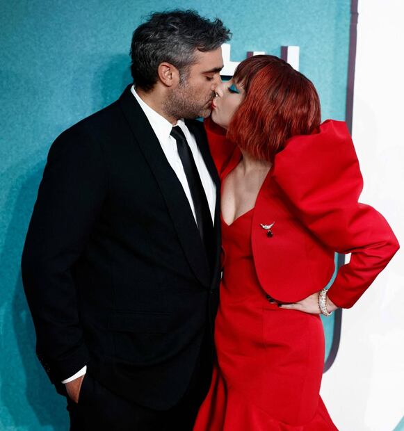 Lady Gaga y su prometido, Michael Polansky, durante la premiere de 'Joker: Folie A Deux', en Londres / Foto: AP