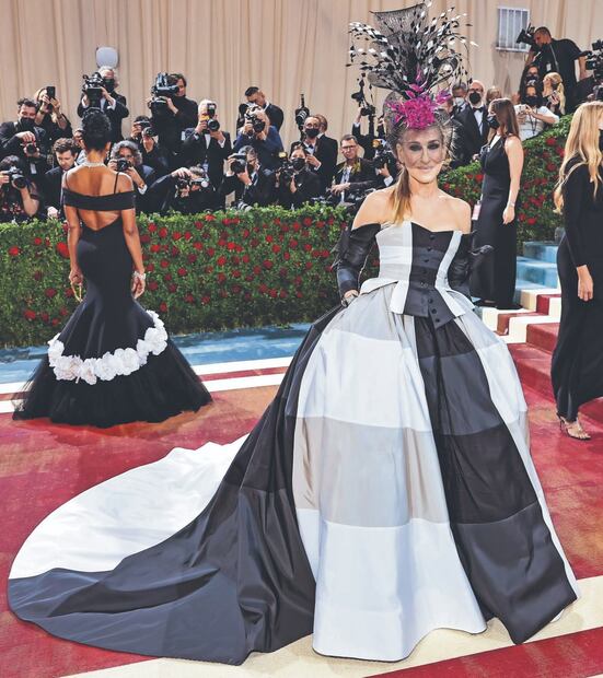 Sarah Jessica Parker en el Met Gala "In America: An Anthology of Fashion" del 2022 / AFP