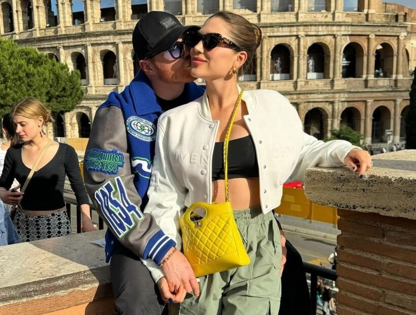 El look de Saúl 'Canelo' Álvarez y Fernanda Gómez en Roma / Instagram