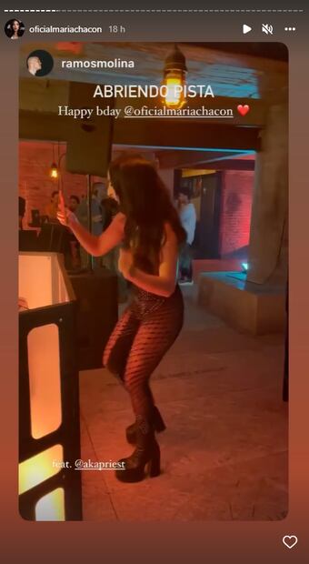 María Chacón cumple 31 años y lo celebra con traslúcido body de Poster Girl