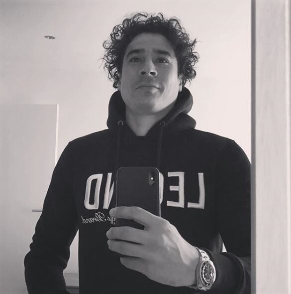 Estos han sido los cambios de look de Memo Ochoa 