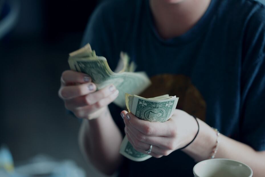 Hablemos sobre hacer, usar y tener dinero  