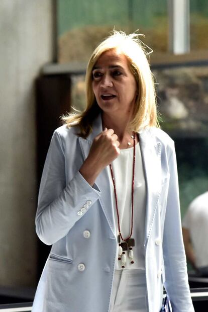 Tras infidelidad de su ex, la infanta Cristina se somete a cirugía estética