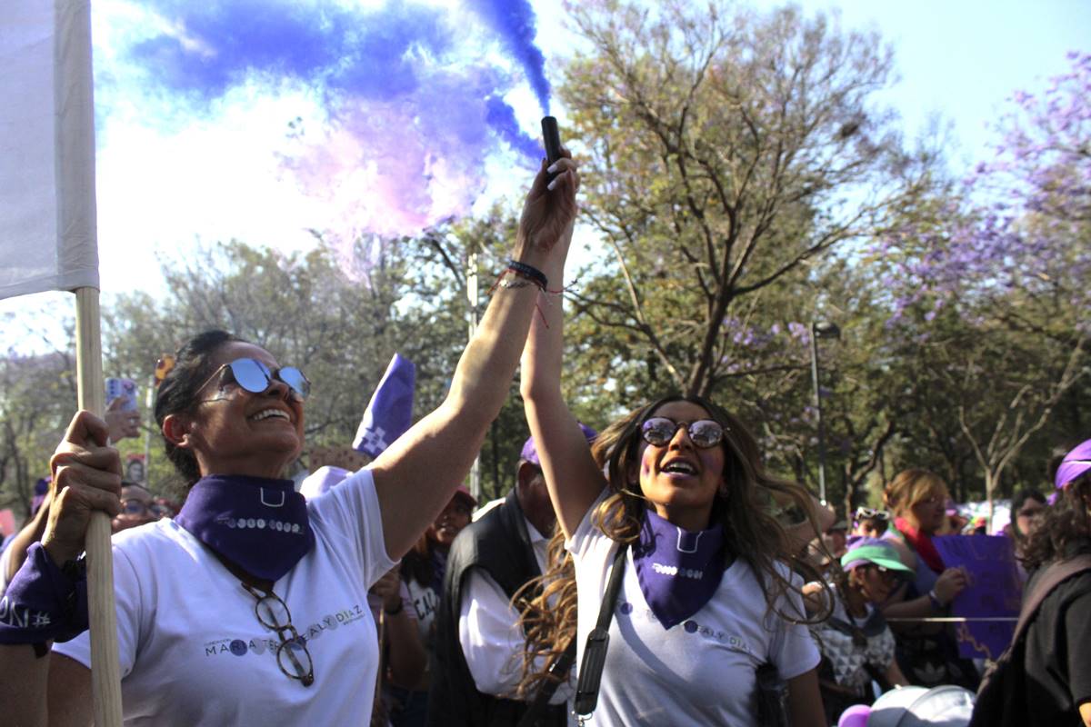 Personalidades que se unieron a la marcha 8M