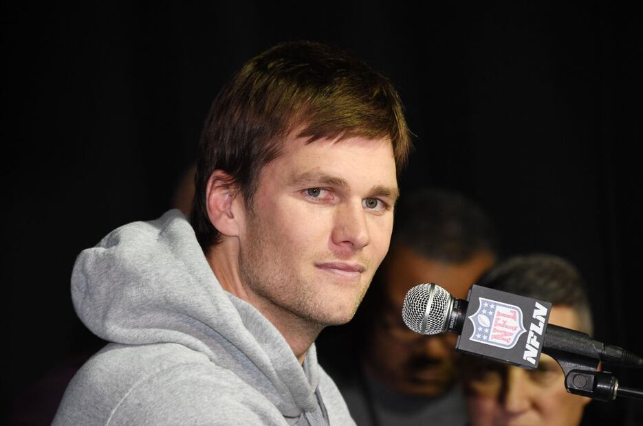 Guía espiritual y consejero personal: así gasta su fortuna Tom Brady