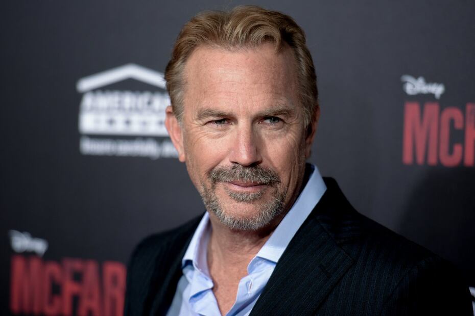 Esposa de Kevin Costner pide el divorcio tras 18 años juntos