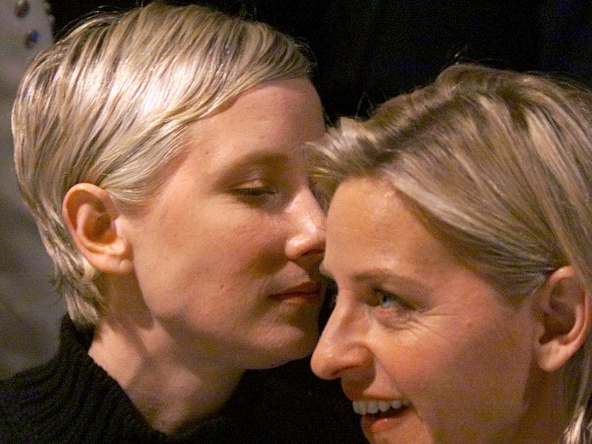 Anne Heche, en estado crítico tras chocar e incendiar su Mini Cooper
