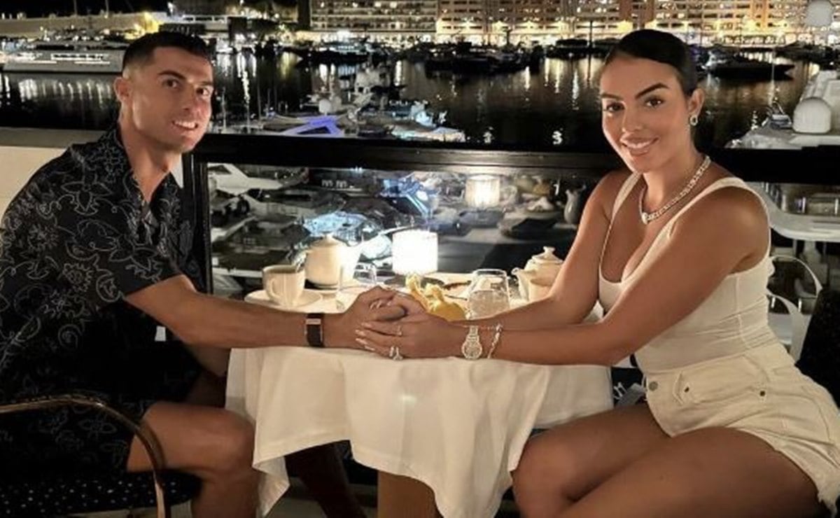 ¡Apretón de durazno! Captan a Cristiano Ronaldo en momento íntimo con Georgina Rodríguez