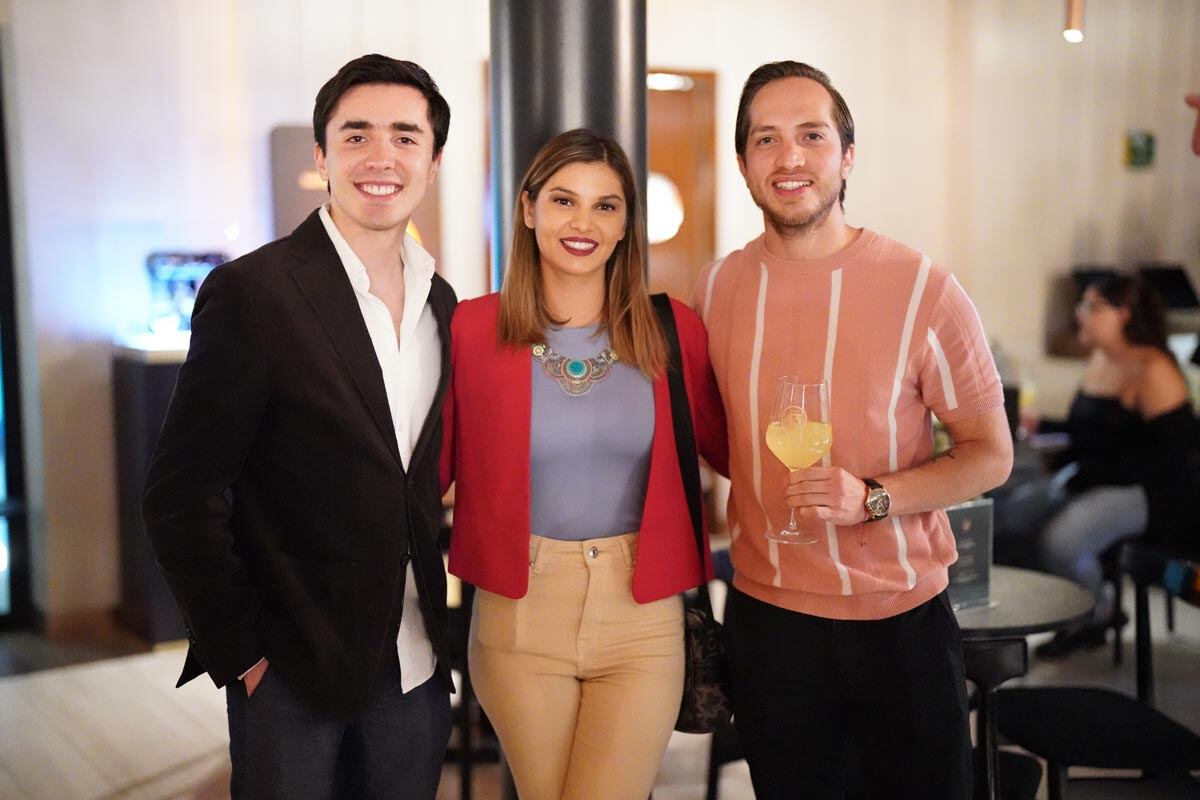 Santiago Gascón, Diana Gracias y Diego Hernández. (Foto: Héptor Arjona para VIP)