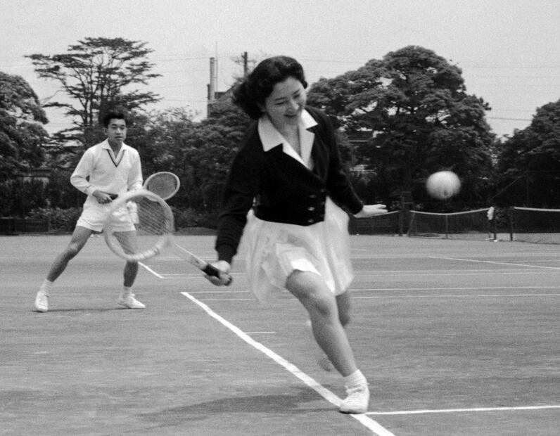 VIDEO: Así fue el desfile de celebración por la boda de los emperadores Akihito y Michiko hace 60 años