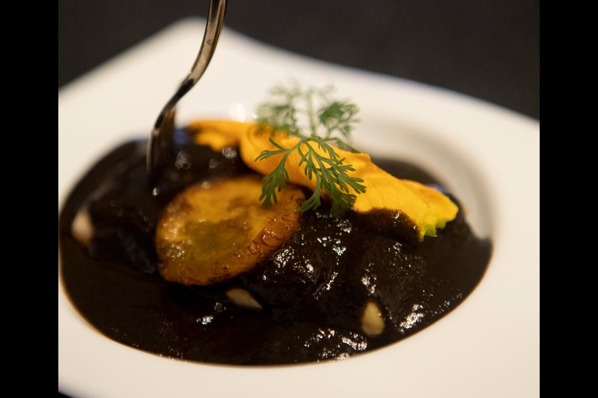 Legendario Mole Negro. (Foto: Karla Gómez para VIP)