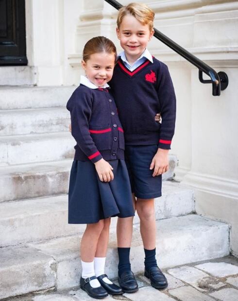 Alerta por Coronavirus en la escuela del príncipe George y la princesa Charlotte 