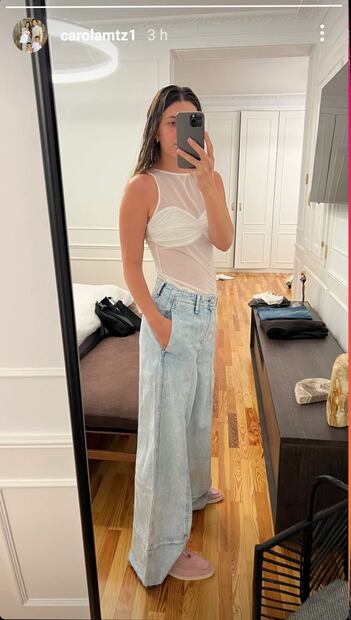 Te recomendamos guardar este look de Carola Martínez. Foto: Instagram @carolamtz1