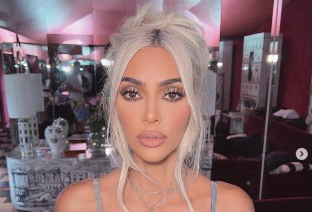 <p>
	(Instagram: kimkardashian)</p>
