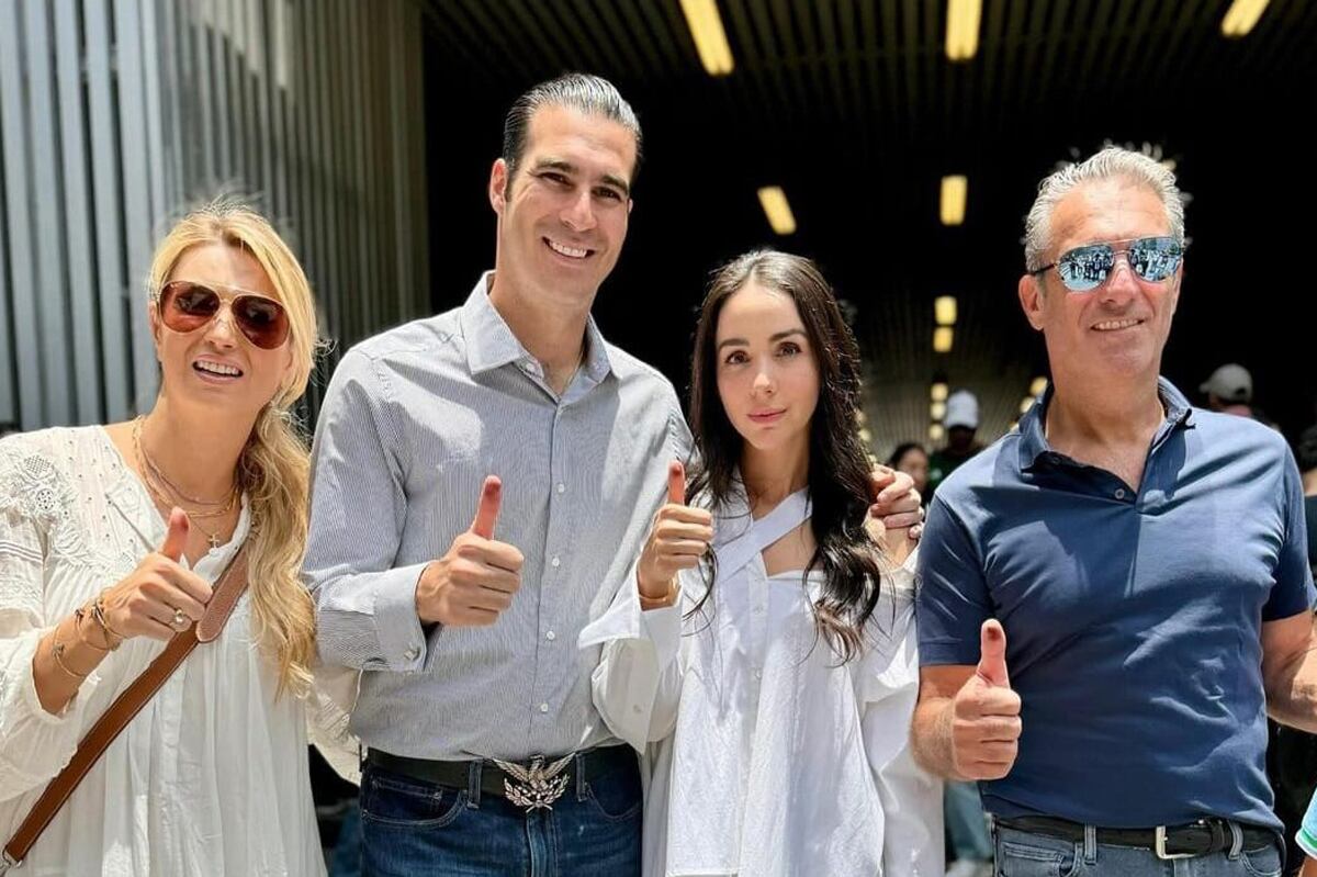 María Elena y Miguel Torruco, Chantal Torres y Carlos Slim Domit. Foto: Cortesía