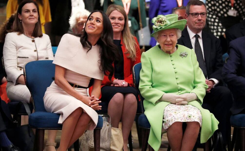 El príncipe Harry y Meghan Markle ahora quieren reunirse con la reina Isabel II