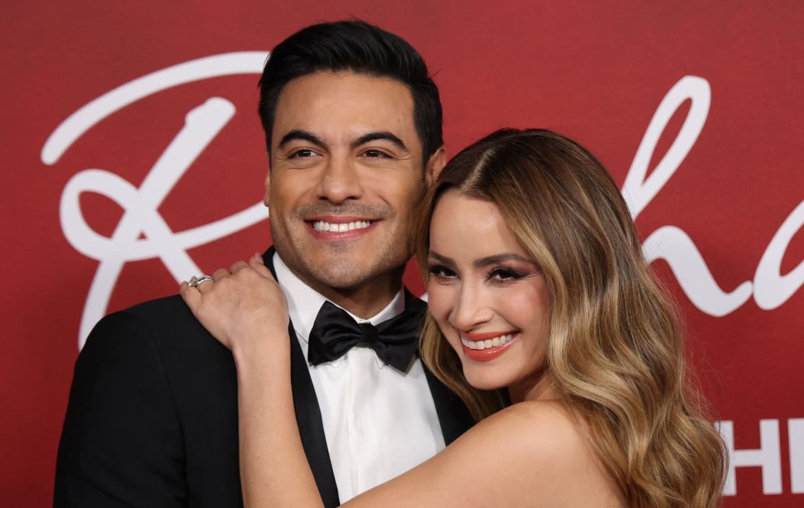 Carlos Rivera y Cynthia Rodríguez / Foto: AFP